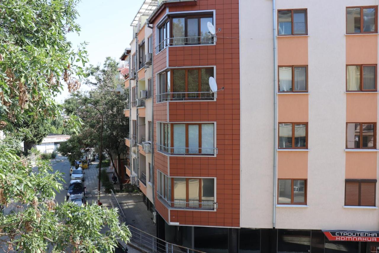 Apartment Perushtiza 3 Burgas Exterior foto